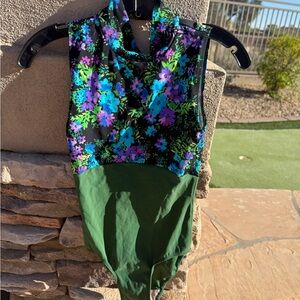 Ballet mock neck floral green leotard women size small by Eleve Dancewear